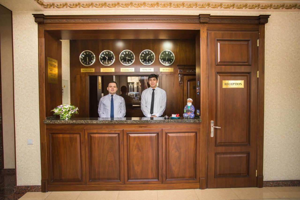 Hotel Grand Capital Ташкент Екстериор снимка