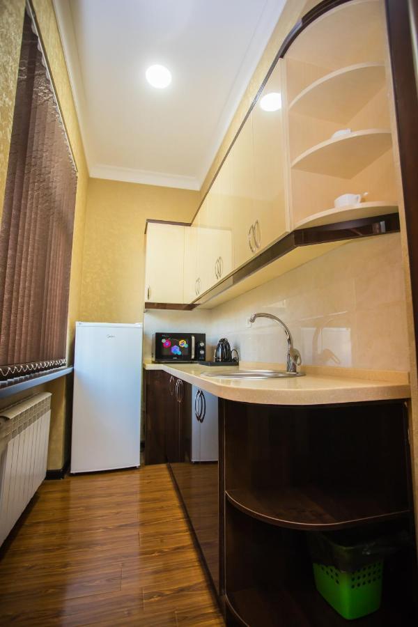 Hotel Grand Capital Ташкент Екстериор снимка